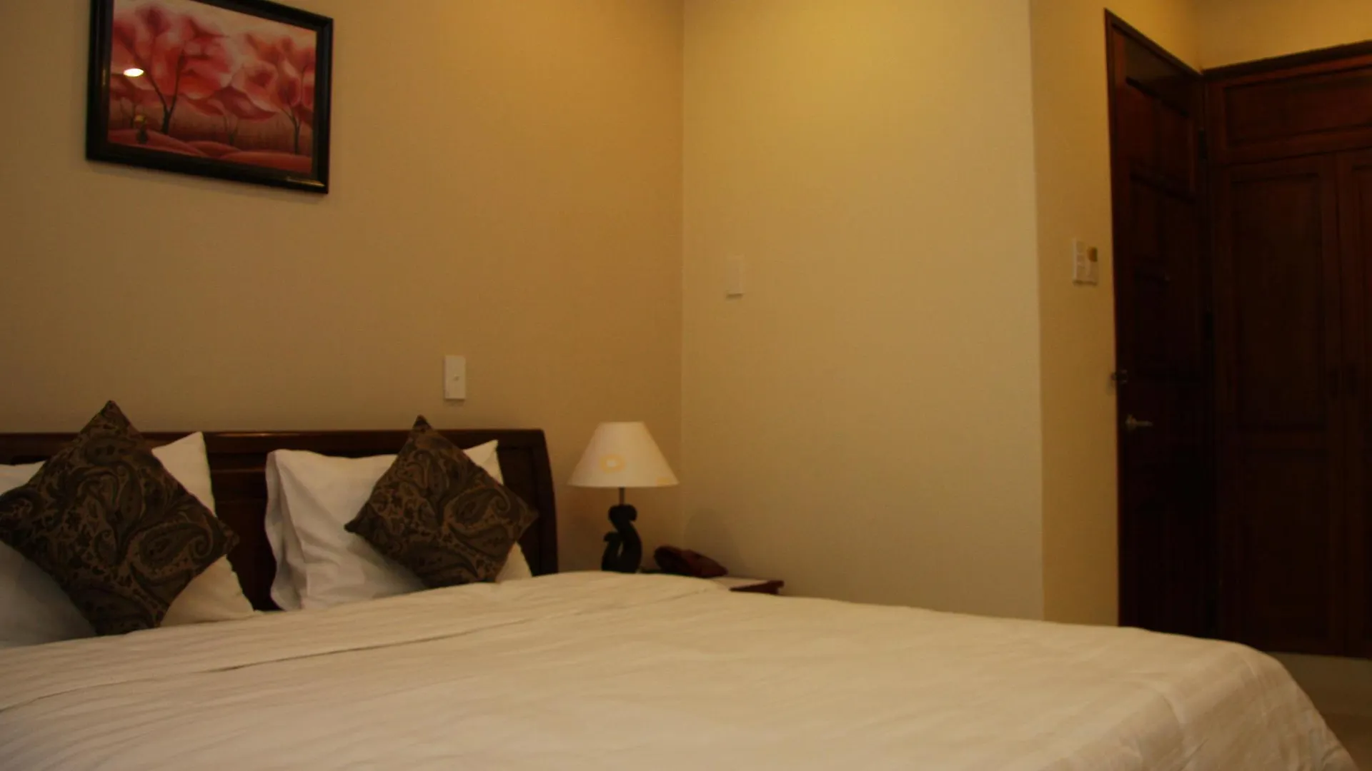 Sunny Beach Hotel & Apartment Da Nang