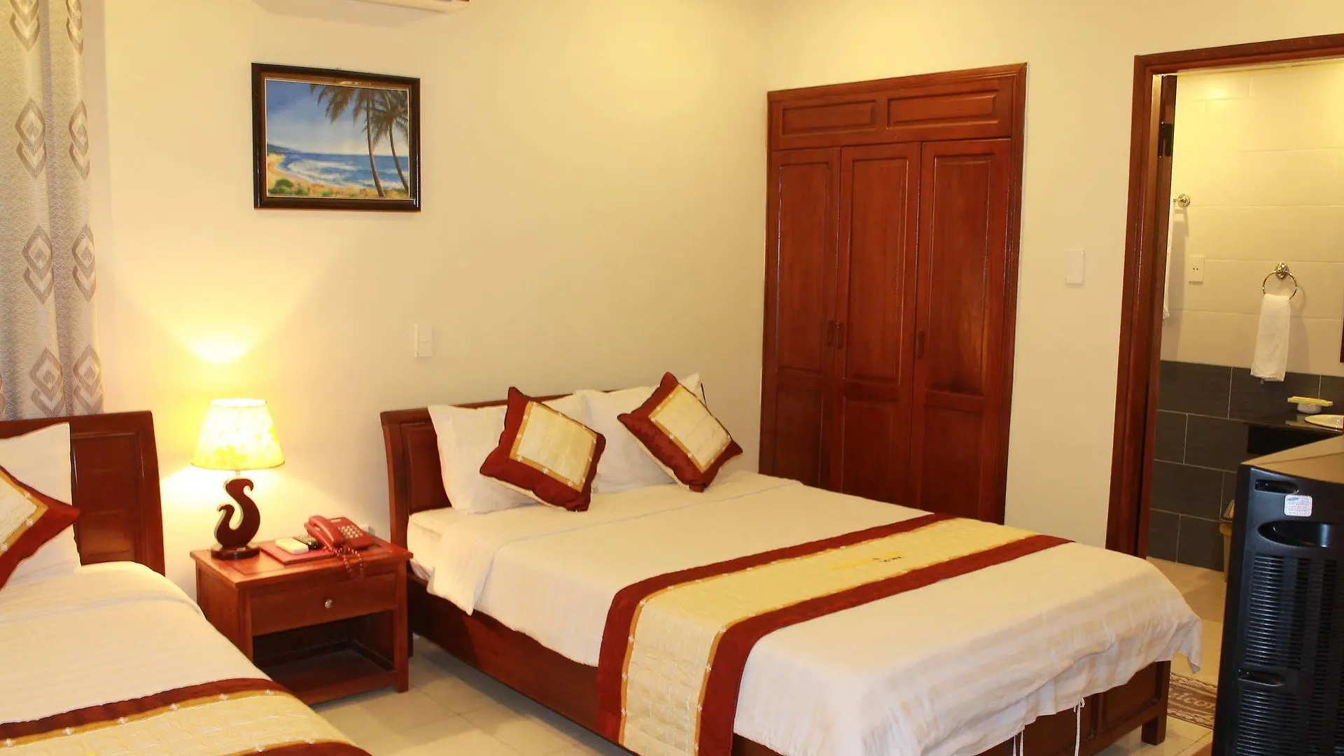 Sunny Beach Hotel & Apartment Da Nang