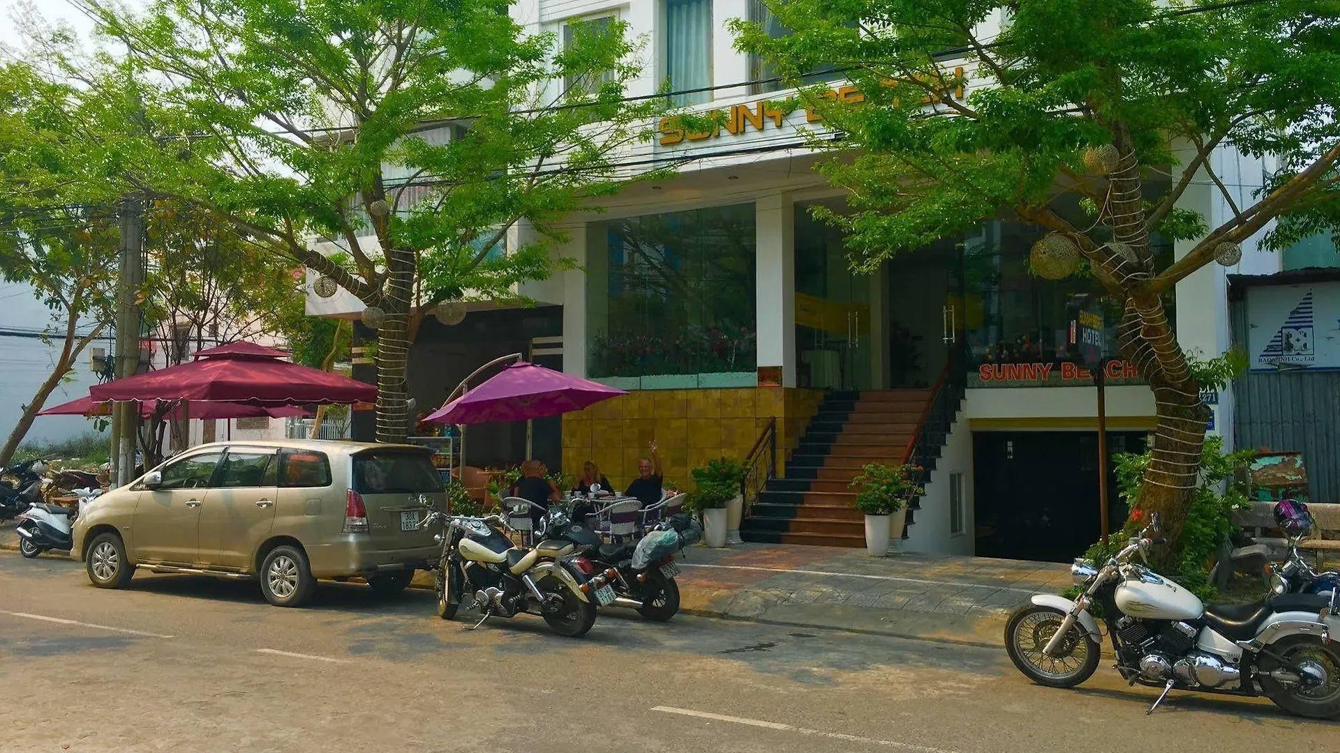 Sunny Beach Hotel & Apartment Da Nang