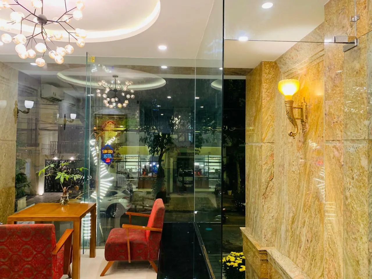 Sunny Beach Hotel & Apartment Da Nang